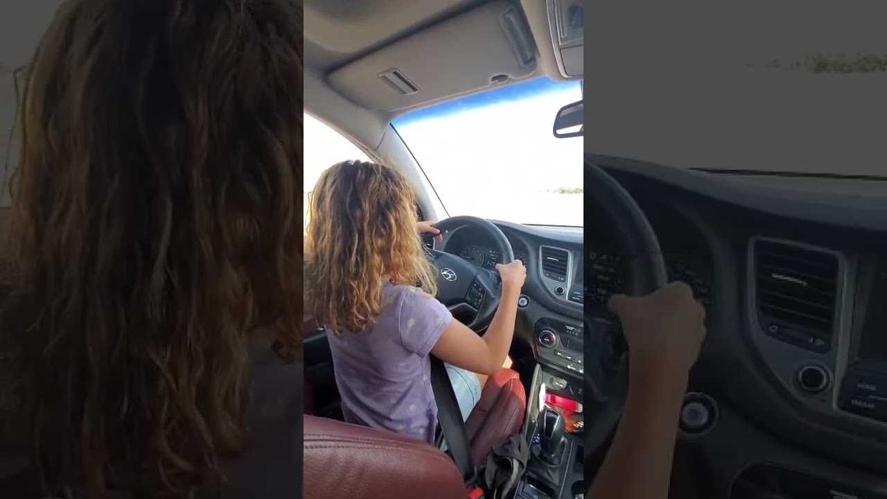 Mariana su primer vez al volante