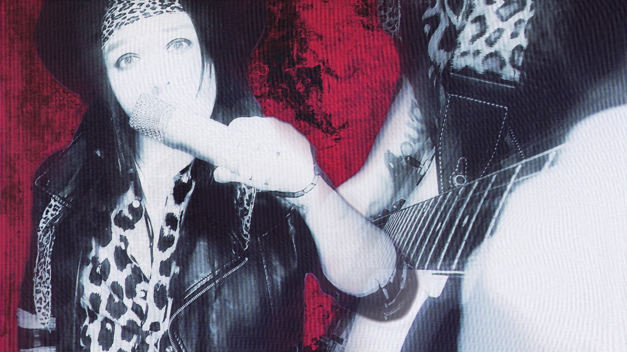 Johnny Darker - Easy Way Out (Official Music Video)