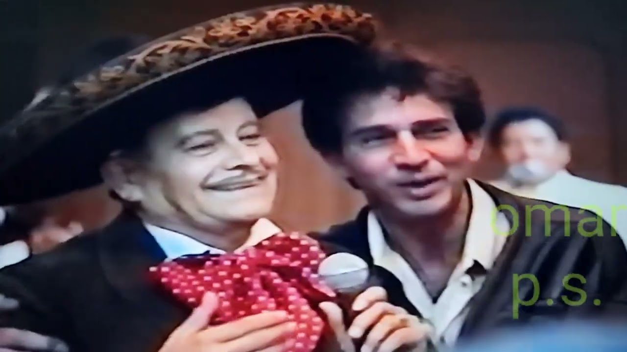 Así era Antonio Pedro en sus shows siempre querido por todos y nos canta el mala estrella .