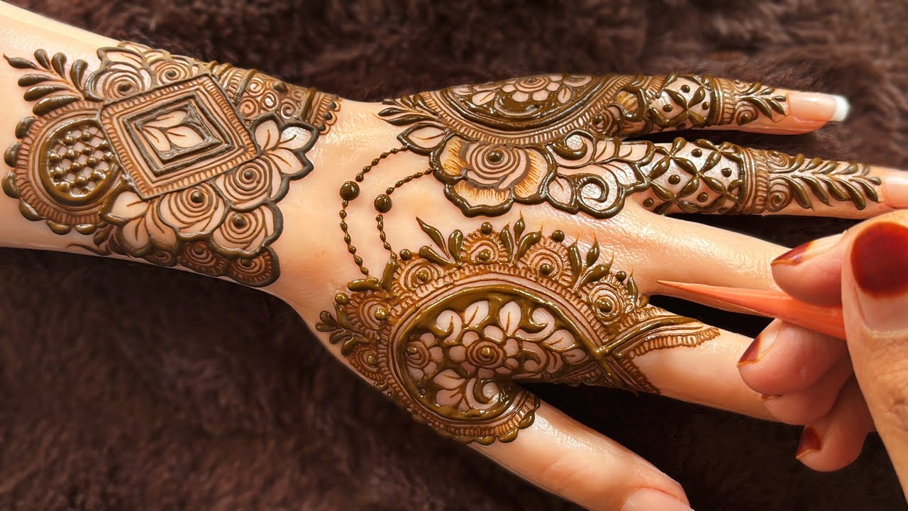 Very Beautiful Quick and Easy Prettiest Henna Design For Back Hand| Beautiful Mehndi Design Tutorial