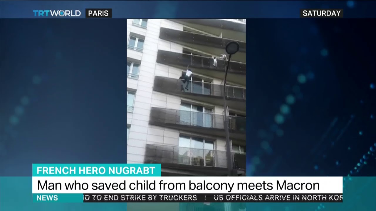 Man who saved Paris child to become French citizen