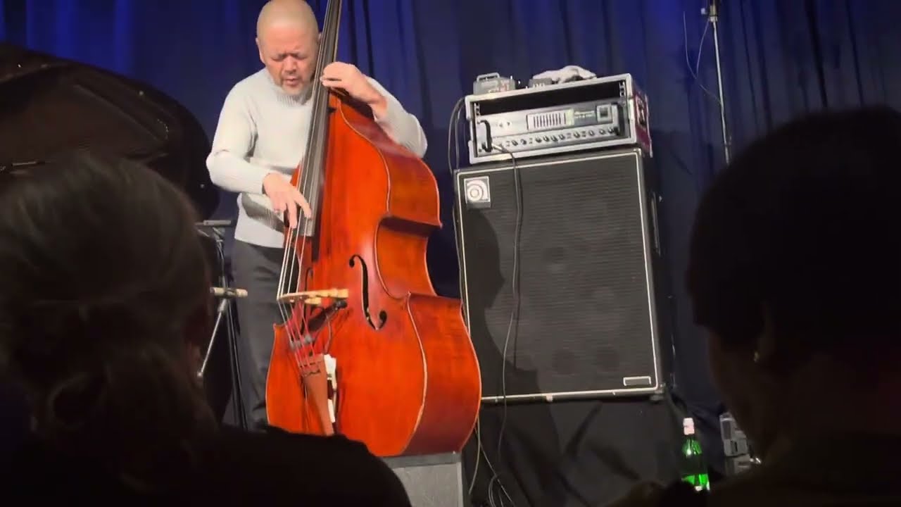Kiyoshi Kitagawa Bass Solo - Kenny Barron Trio
