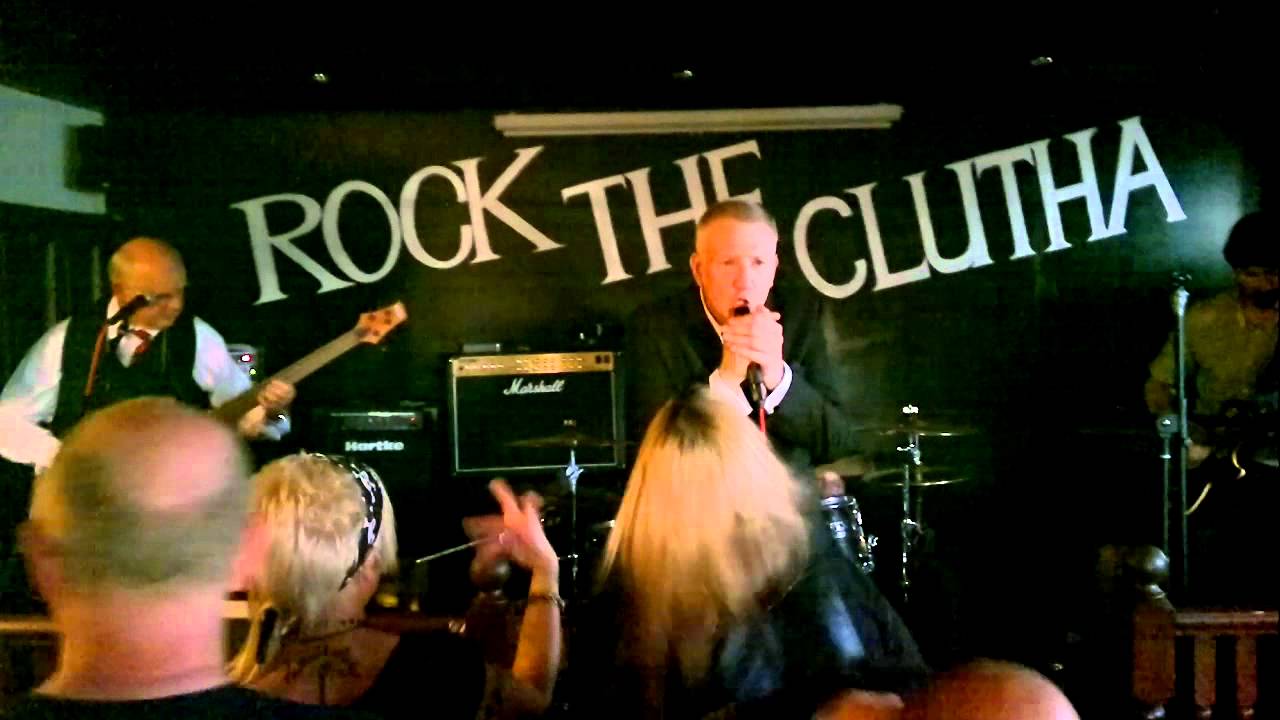 Bullfrog Blues - Clutha Vaults Glasgow 060512