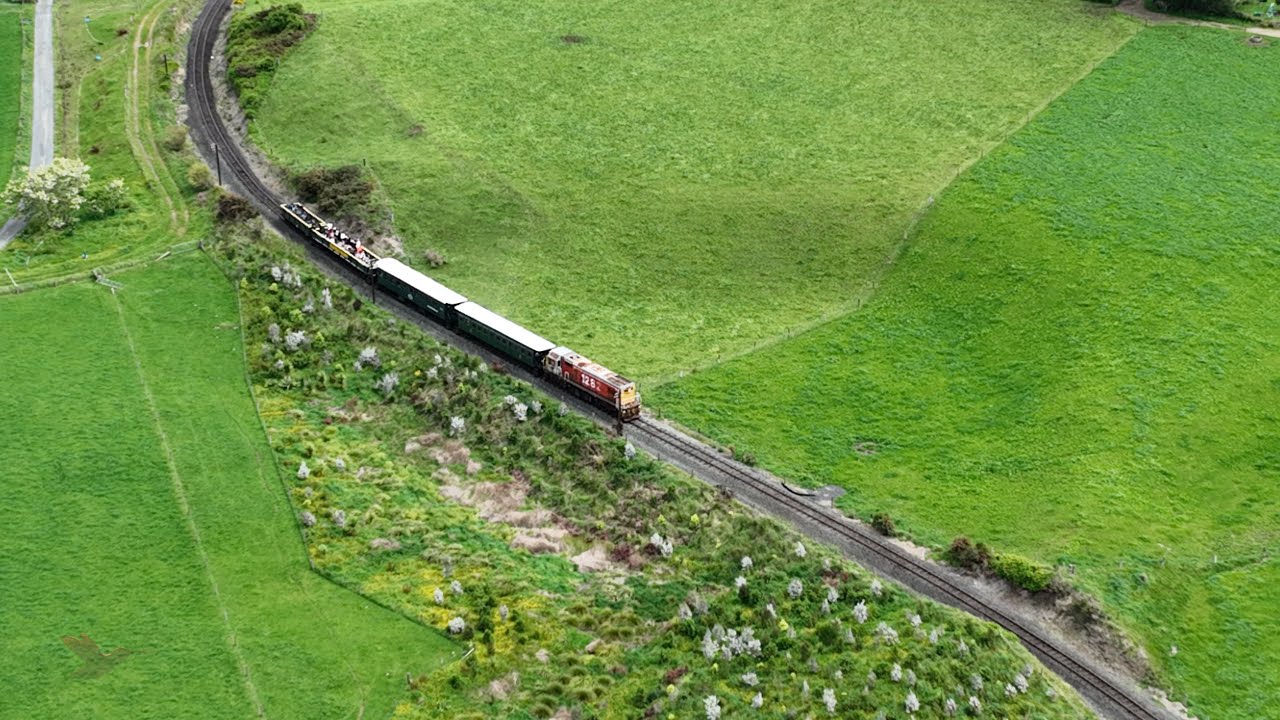 Karangahake Gorge, Waikino and Train