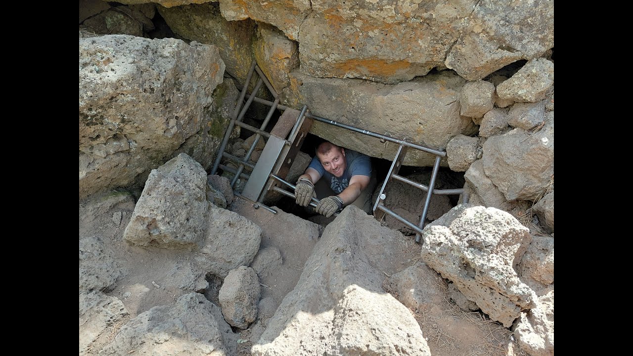Mammoth Cave, Utah (cave 7 part 1)