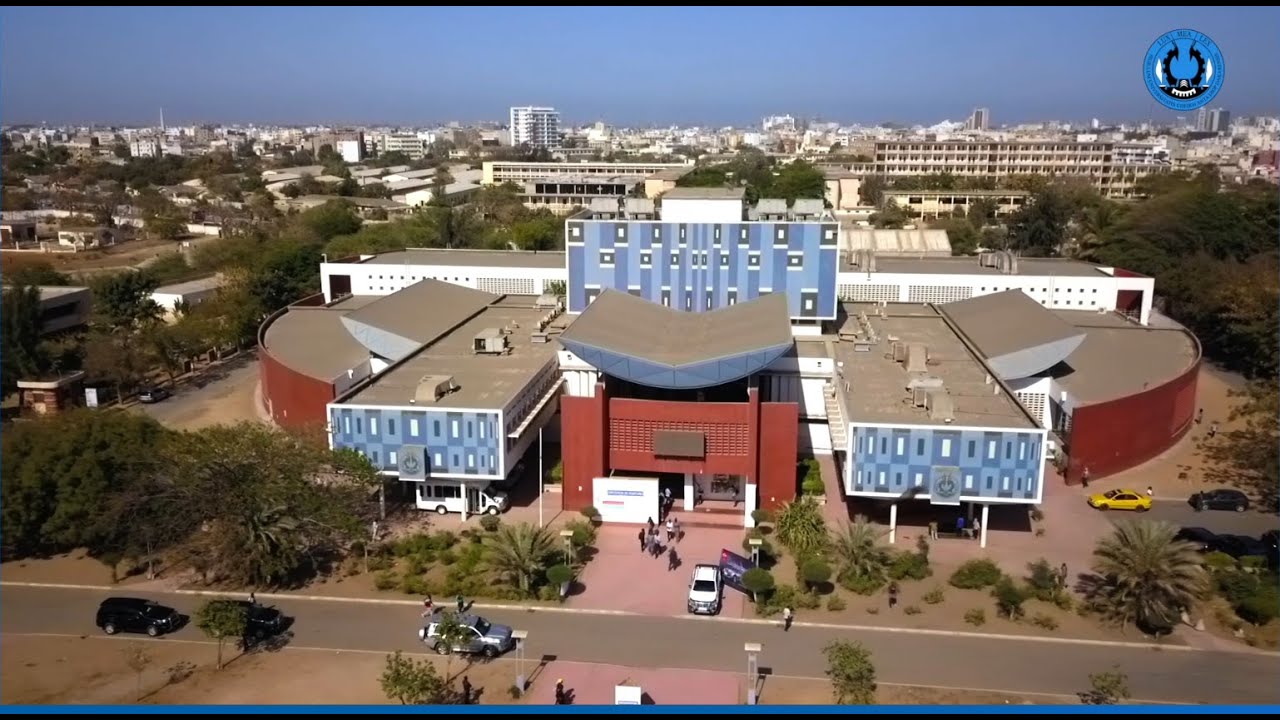 Présentation de la Bibliothèque Universitaire Cheikh Anta DIop