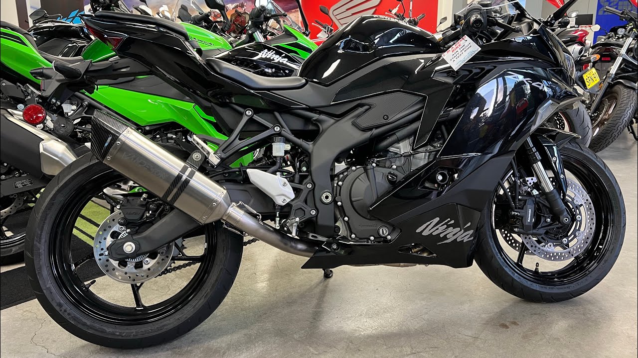 Kawasaki ZX4R - ZX4RR VANDEMON Titanium Race Exhaust System