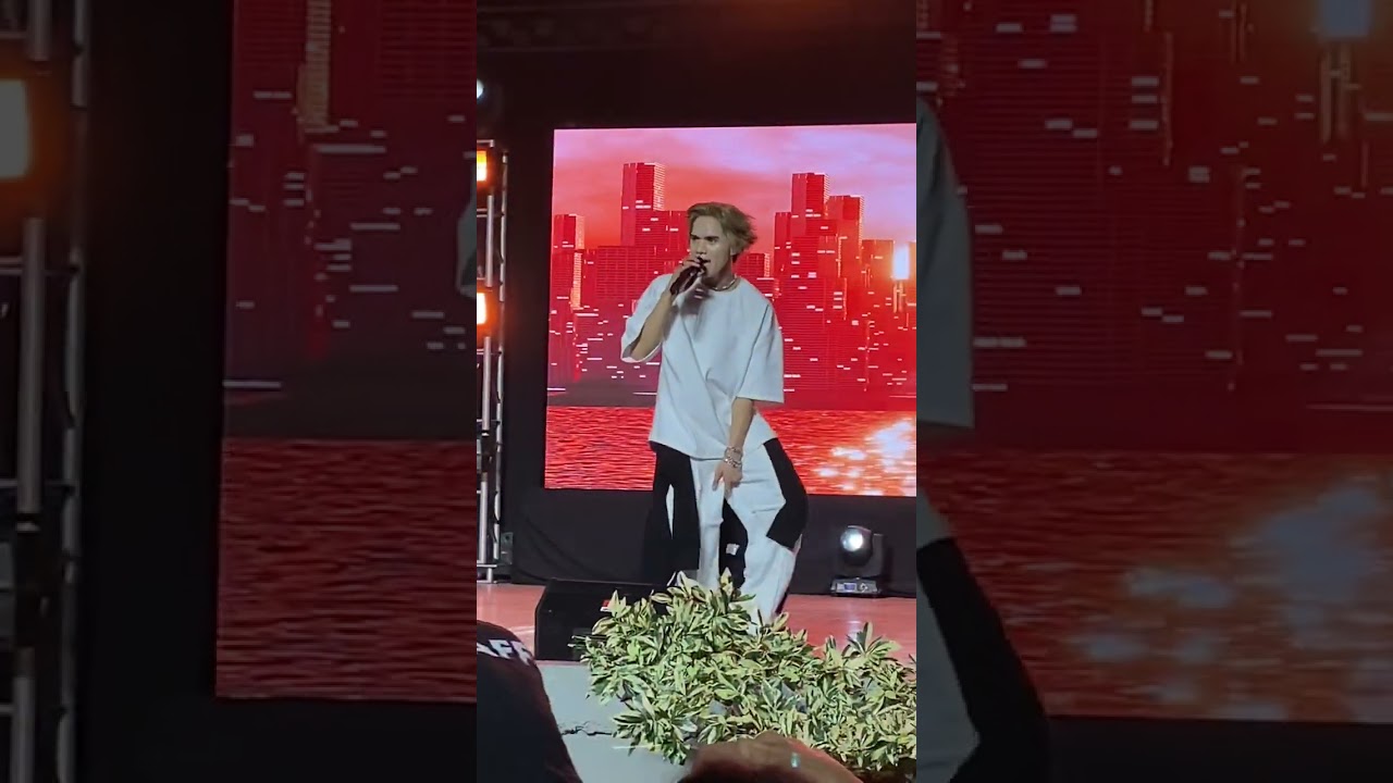 Oh Cecilia #PLUUS cover #PLUUSYen focus @pluus_official