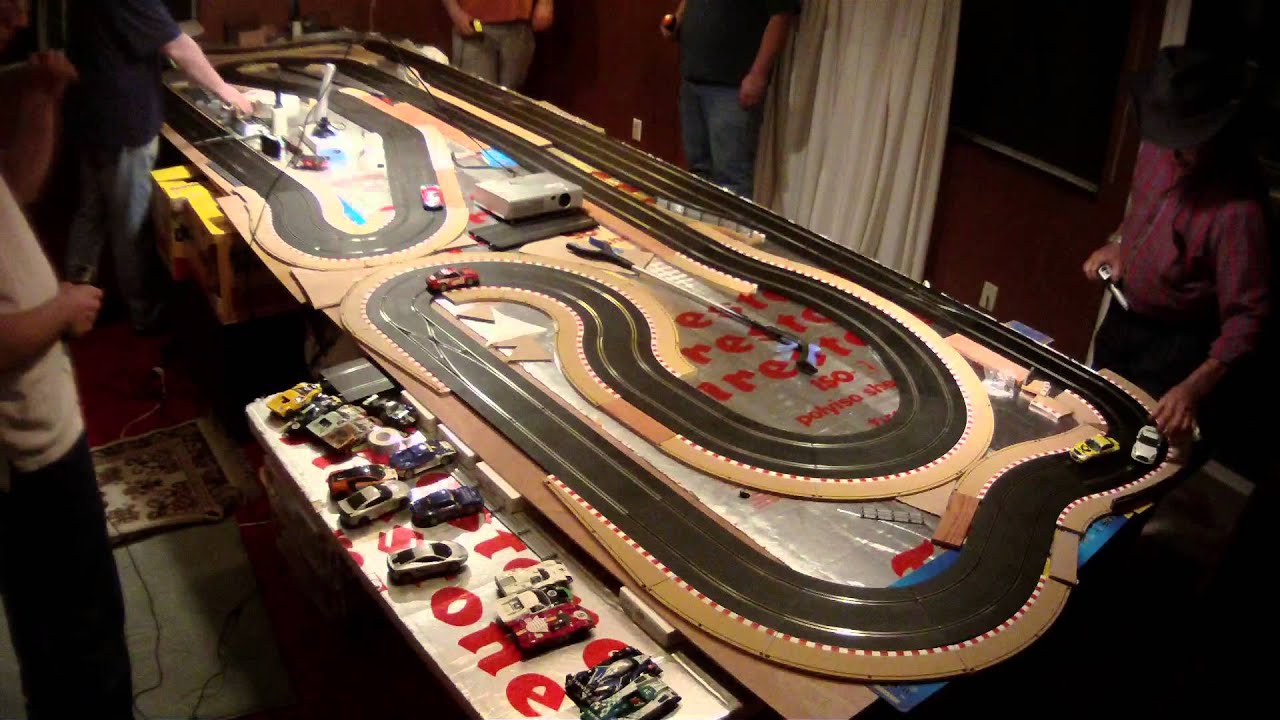 5 player Scalextric slot car race