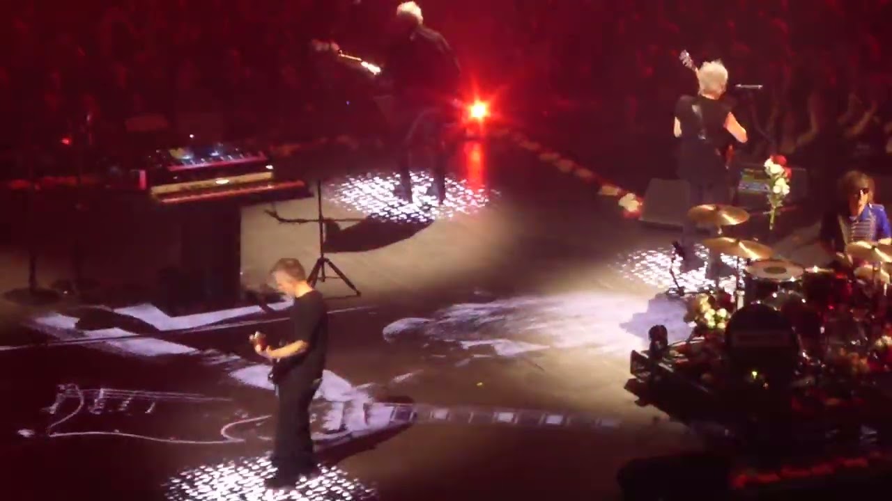 Gang bang par Indochine @ Bercy le 3 mars 2026