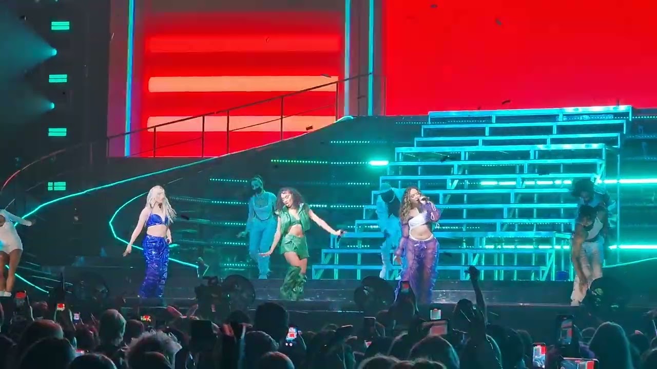 Little Mix - Confetti 🎊 (Live)(Newcastle 15/4/22)(Confetti Tour) 4K Quality