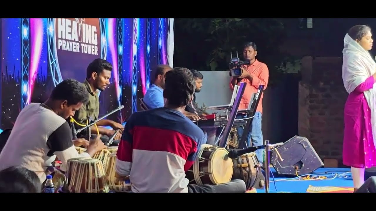 Yerithi stuthinthunu Telugu Christian song || Live Performance By Singer Sis Varsha