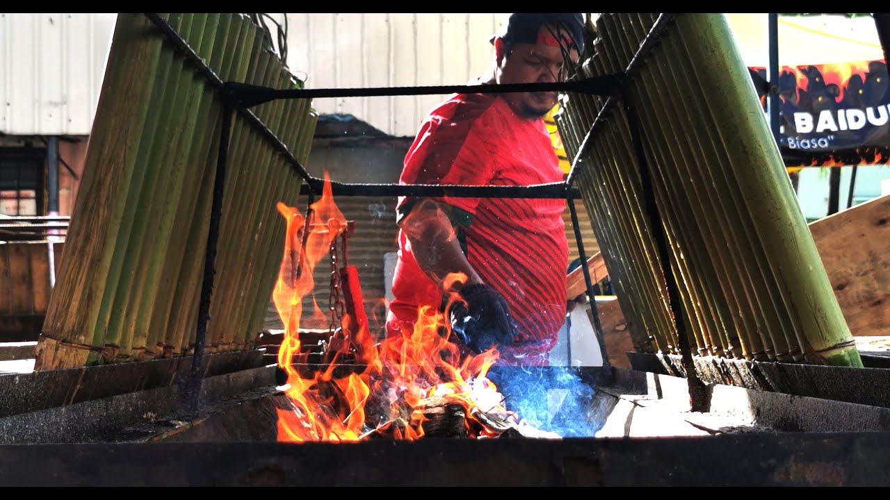 How Lemang is Made 🇲🇾 | Traditional Sticky Rice in Bamboo & Unique Malaysian Street Food