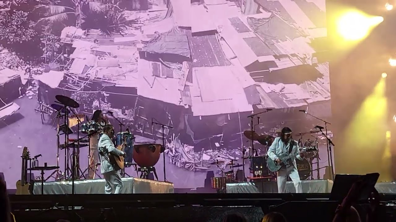 LOS BUKIS- CASAS DE CARTÓN en Coliseo de Los Angeles 2022