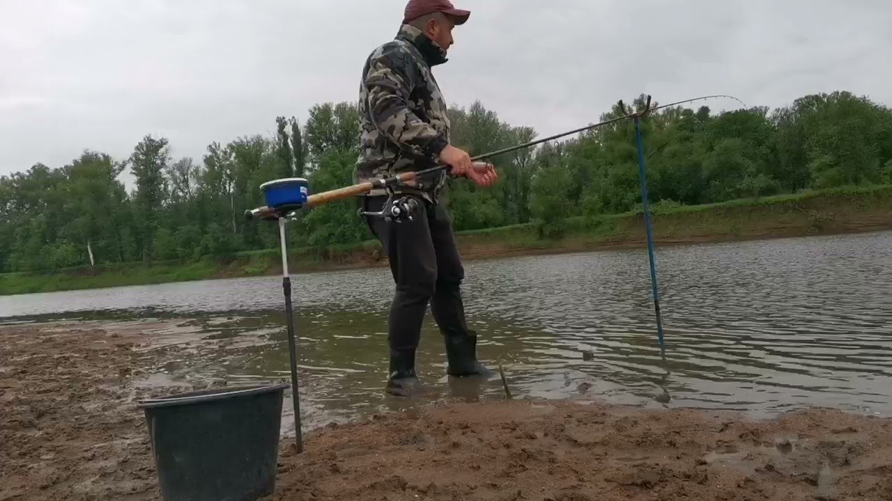 Рыбалка на фидер реке Белая деревня Бакрак.