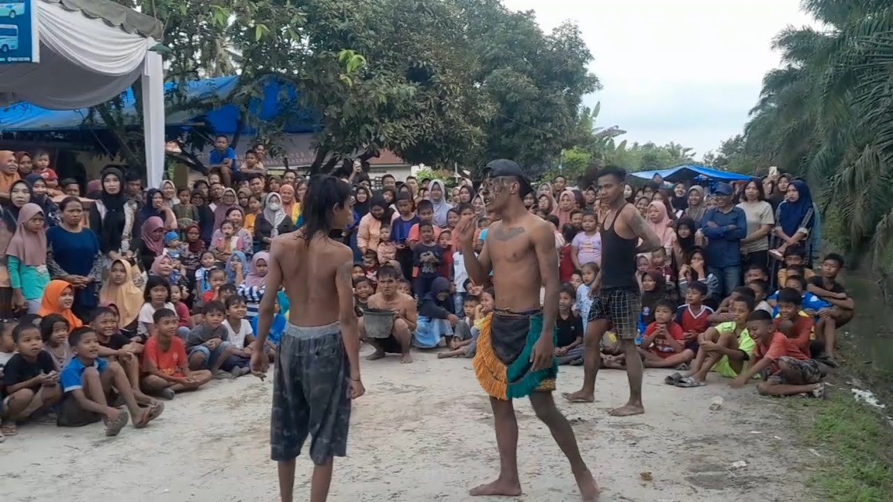 Awal mula berkelahi bikin ngakak jarkep putra kembar