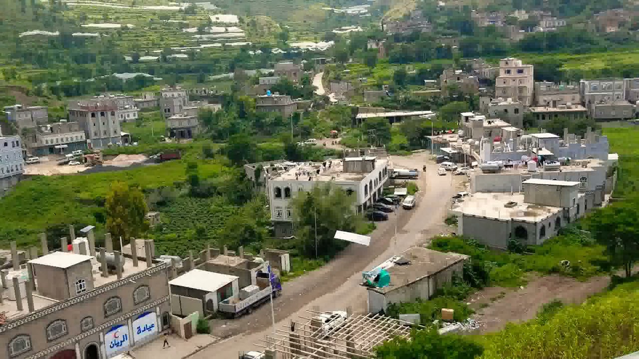 اليمن إب  الدحثاث مديرية /االمشنة