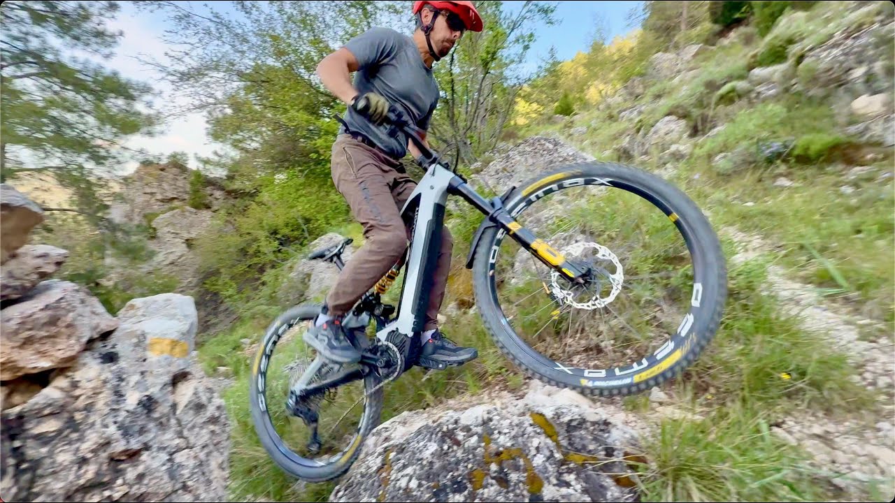 Salvaje Ebike Bewatt Code 1200 RG Adry Biel.