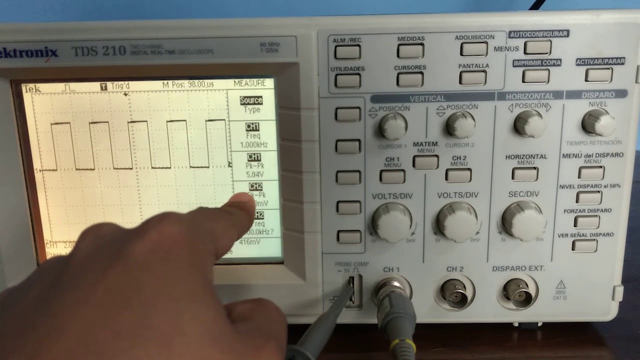 Review osciloscopio Tektronix TDS210