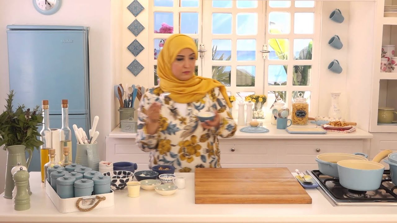 فريك الدجاج و بطاطا حاره مع أسيا عثمان فى مطبخ أسيا (الجزء الأول)