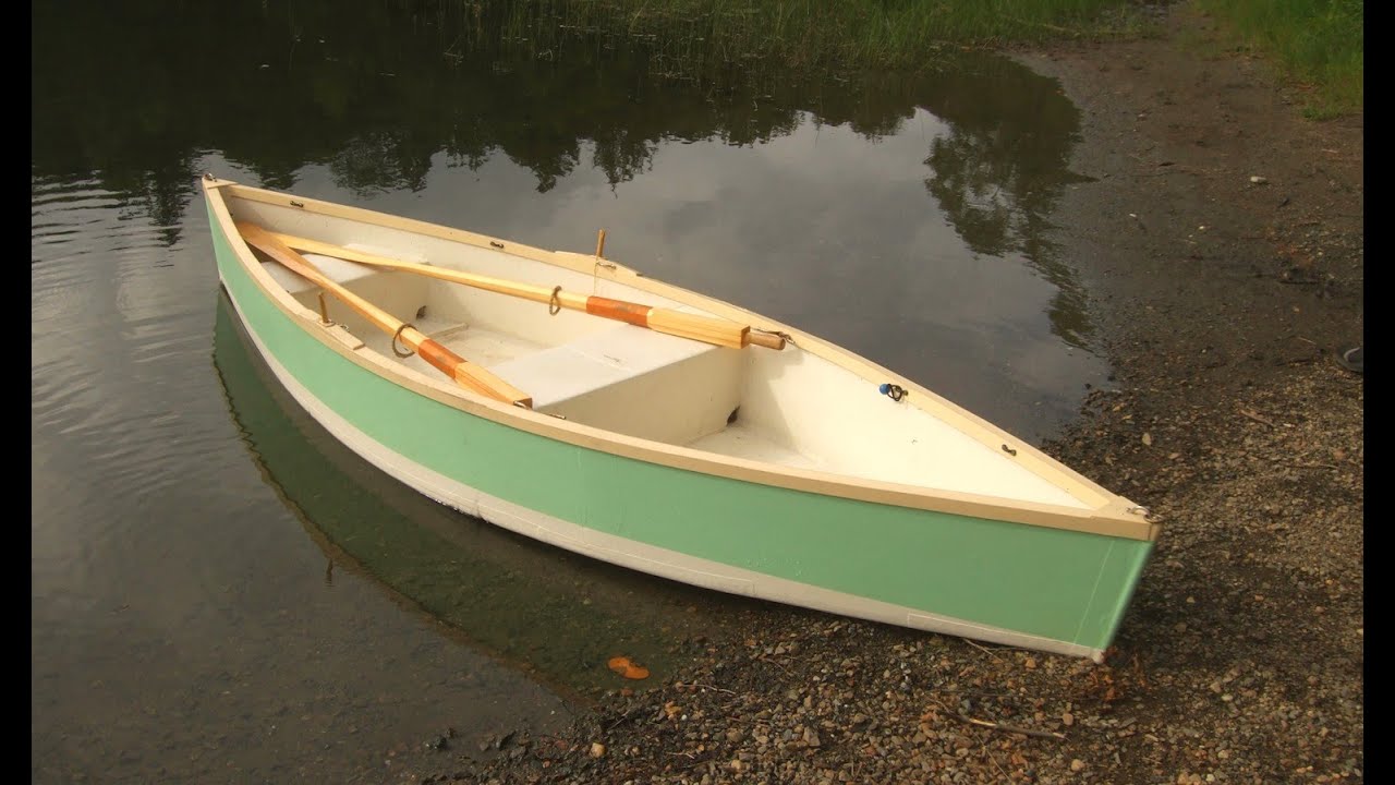 Flier, building a fast 27 lb foam and fabric fishing boat with a used hacksaw blade!