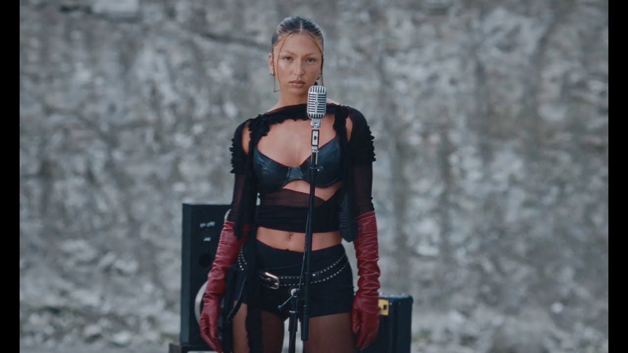 Eva - Seum (Clip Officiel)