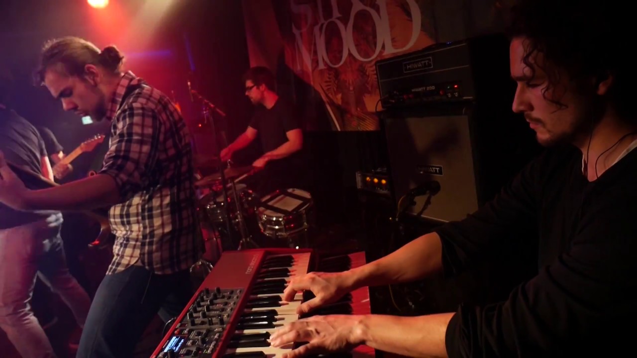 STRAY MOOD - Funk Your Mind Up (live at Glocksee 2018)