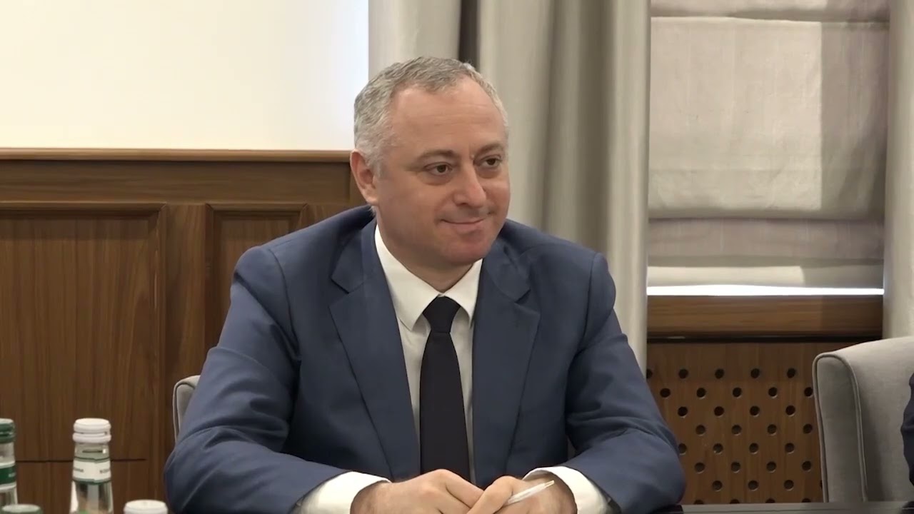 Президент Абхазии Бадра Гунба встретился с делегацией из Санкт-Петербурга.