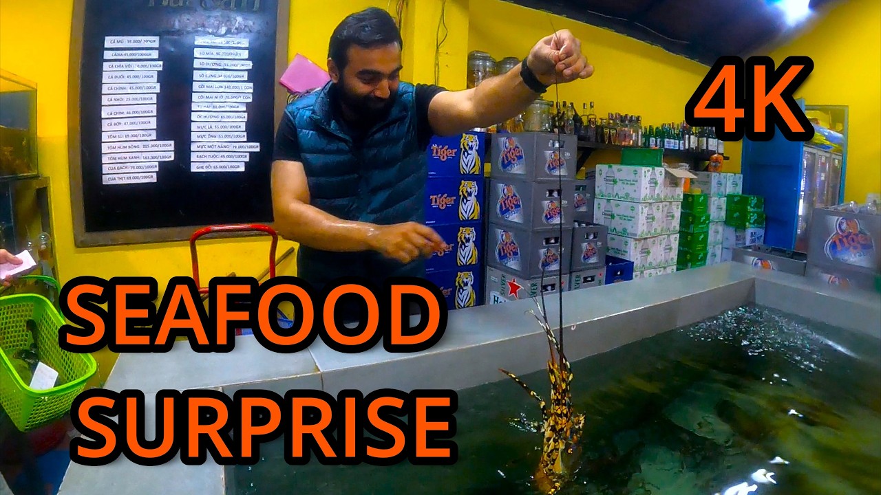 Seafood Fun at a Da Nang Restaurant 🇻🇳 | Lobster POV Adventure!