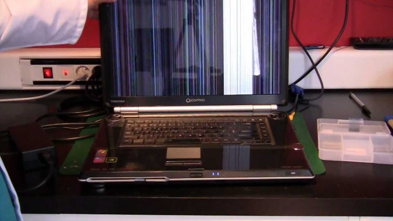 No Laboratório do Senhor Computador - Substituição de LCD num Toshiba Qosmio Q20