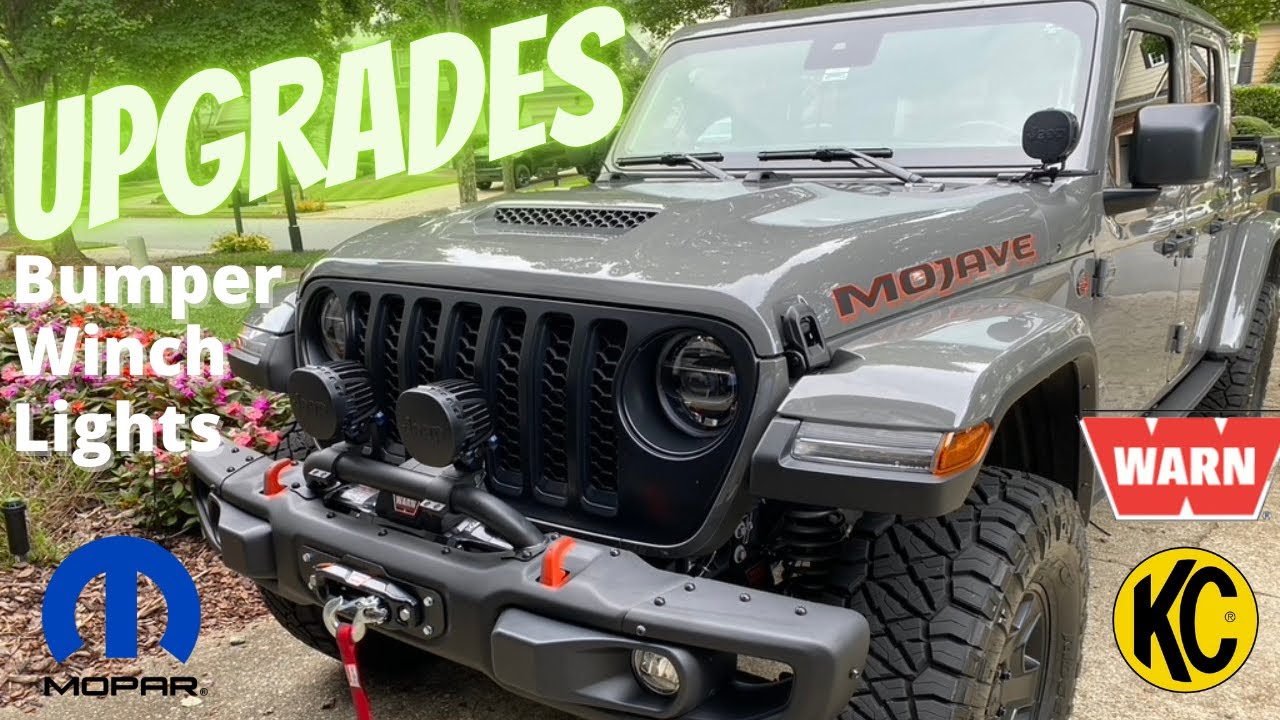 Новый бампер Mopar Rubicon, лебедка Warn и фары Mopar: ОБЯЗАТЕЛЬНЫЕ АКСЕССУАРЫ для Jeep Gladiator...