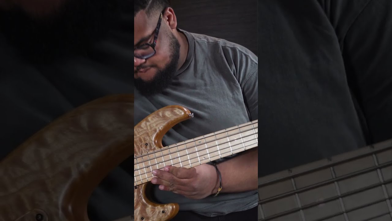 Insane Bass Solo Run by Gospel Bassist Matt Ramsey
