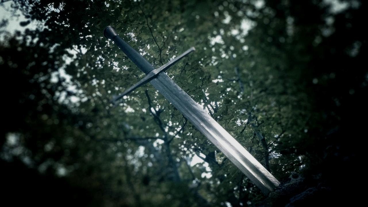Geald&yacute;r - Excalibur (Official Music Video)