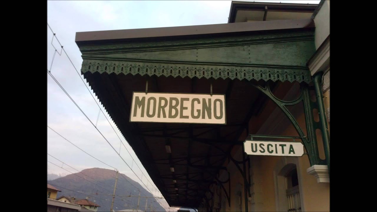 Annunci alla Stazione di Morbegno