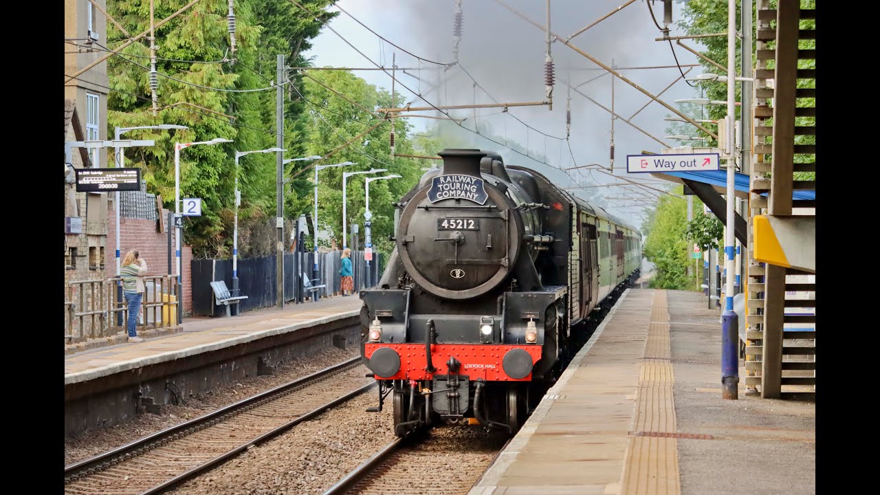 Black 5 45212 | Hard at work with 'The Easterling' - Ashwell & Morden and Knebworth - 1st June 2025