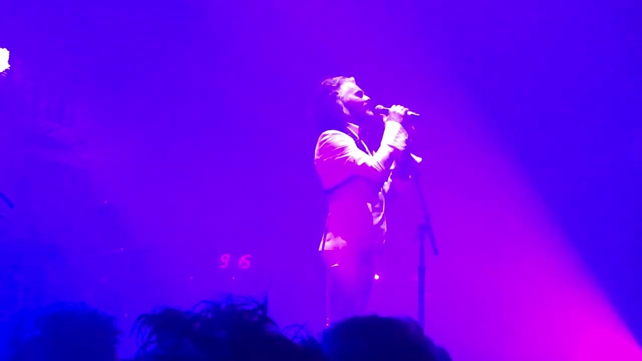 True Love Will Find You in the End (Daniel Johnson cover) - The Flaming Lips live @ The SOH