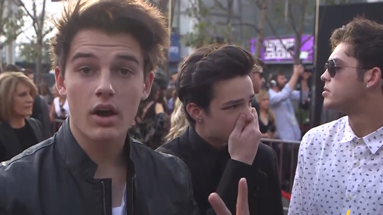 Kenny Holland, Aaron Carpenter, Sam Wilkinson and Nate Maloley at AMA's