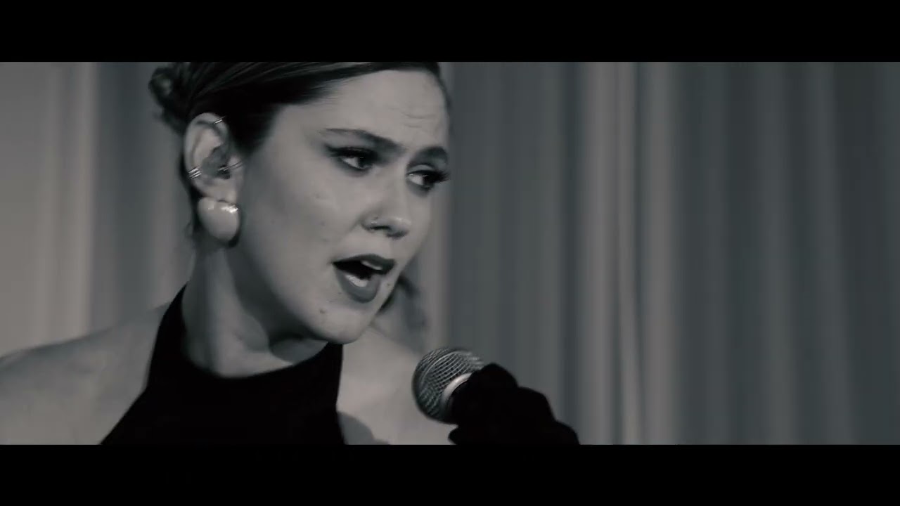 SOFIA STAINER - CÓMO AMARTE (Live Session)