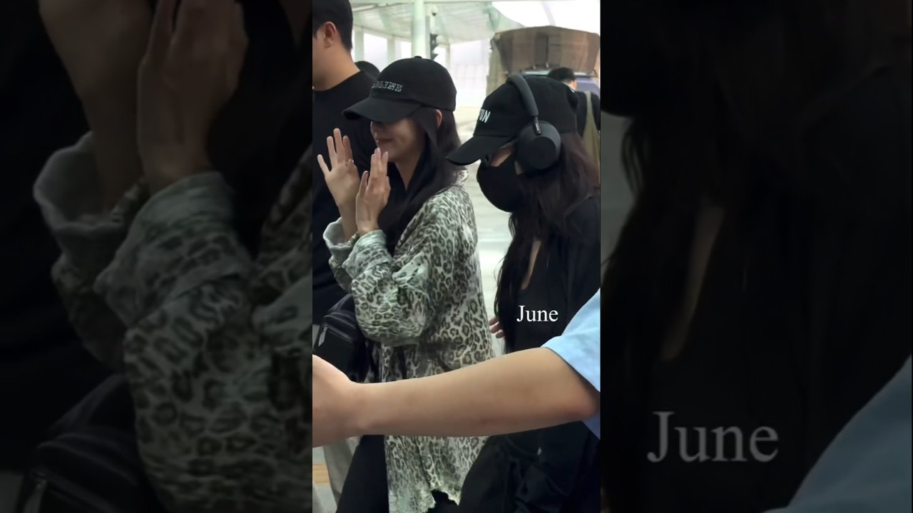 JENNIE & JISOO at ICN airport today