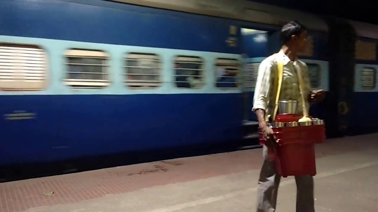 Howrah Asansol Agnibina Express | At Bardhaman | Bidhan Express | Arrival and Departure | ER