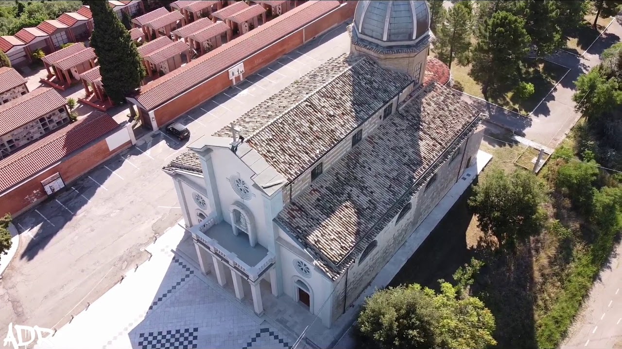 Montenero di Bisaccia 🎬
