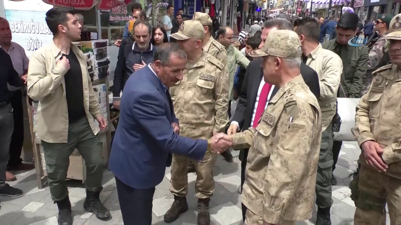 Jandarma Bölge Komutanı Arif Çetin, Ağrı'da Vatandaşlarla Bir Araya Geldi