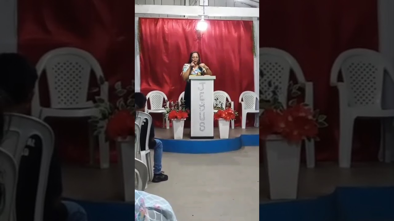 Culto de louvor e adoração, Missionária Luciana ministrando a palavra 📖