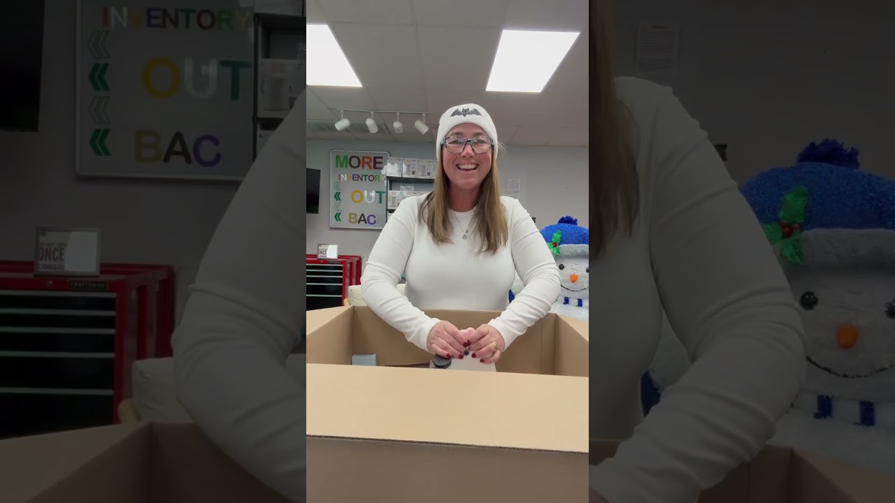 1.13.26 Unboxing Amazon Mystery Box w over $1113 in products