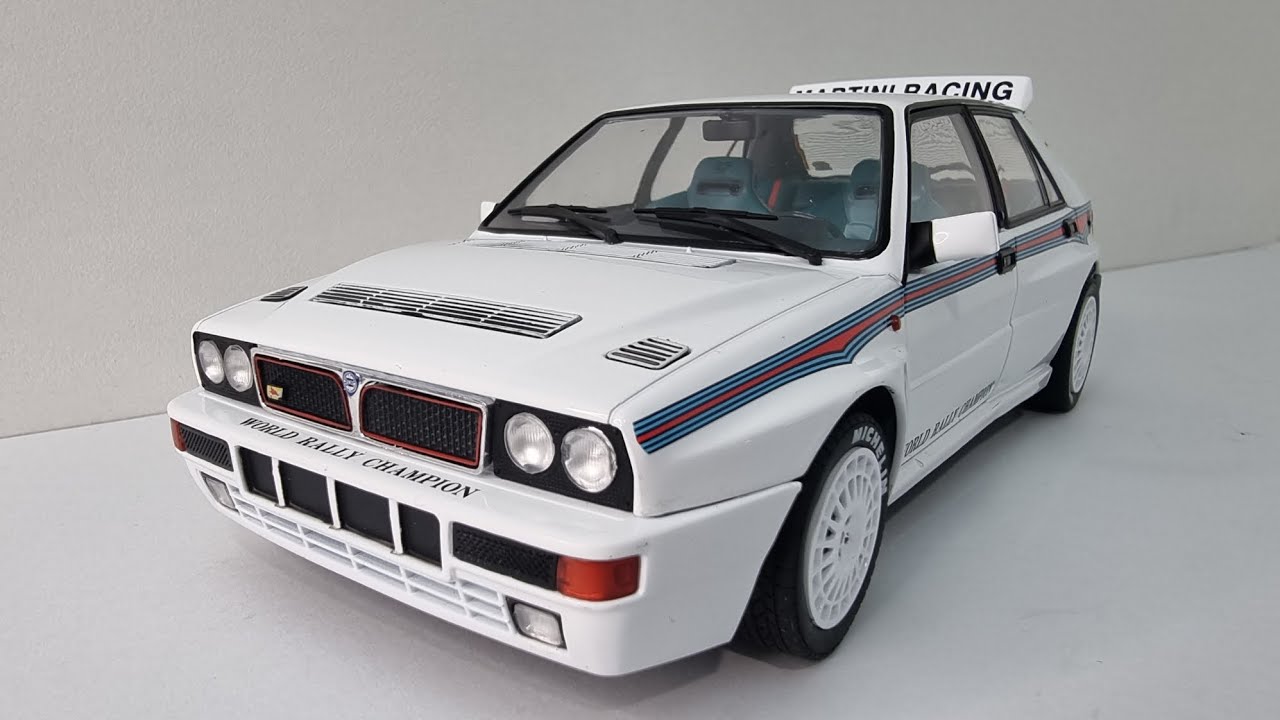 lancia delta hf integrale evo 1 Martini 6 by solido 1/18 scale diecast model rally car review