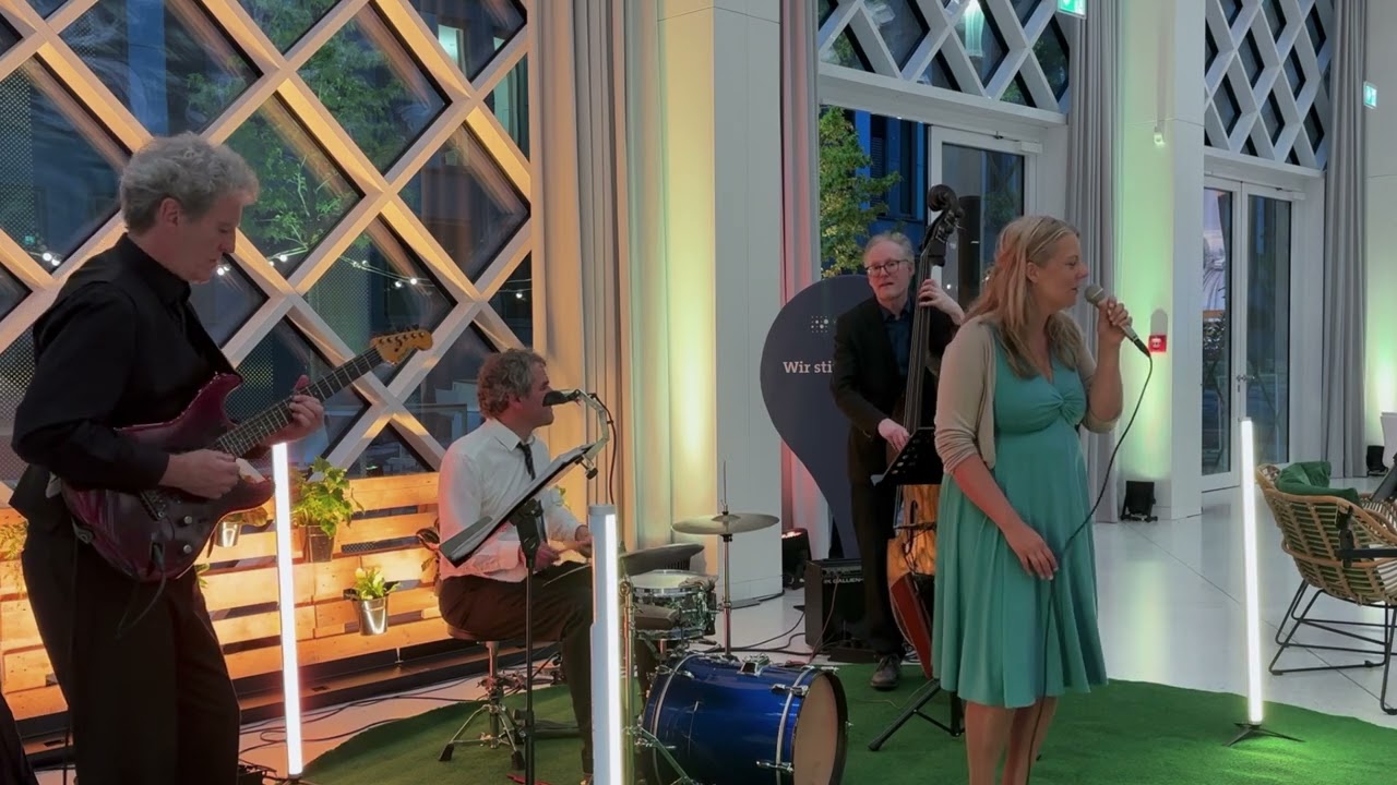 Jazzband Berlin | Fly Me To The Moon | Live @ Firmenevent | Sunset Deluxe Quartett