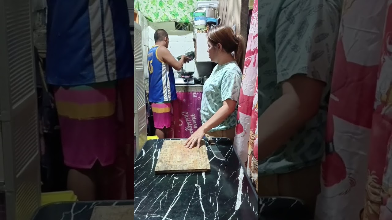 Tinotolongan na nga kita sa Pag loloto mo 