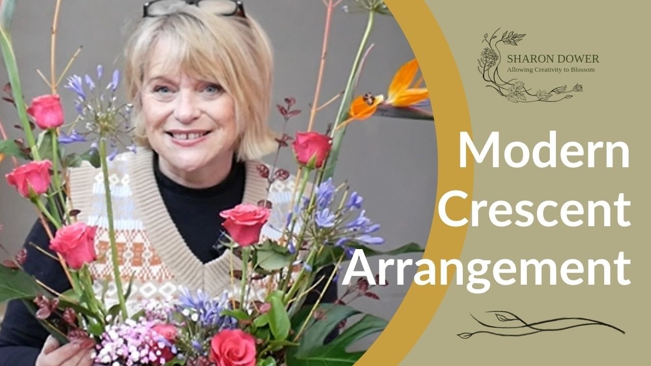 🔥 Stunning Crescent Flower Arrangement Tutorial | Modern Floral Design Made Easy! 🌿✨