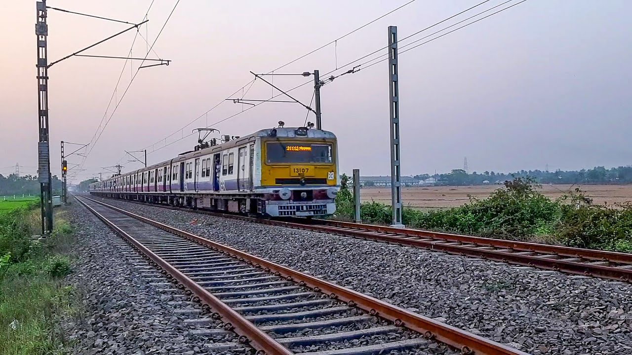 9 coach speedy emu train || 31112 Katwa-Sealdah local || Indian Railway
