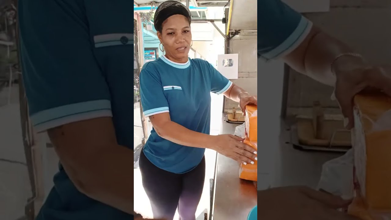 D Lucy Empanadas está en vivo